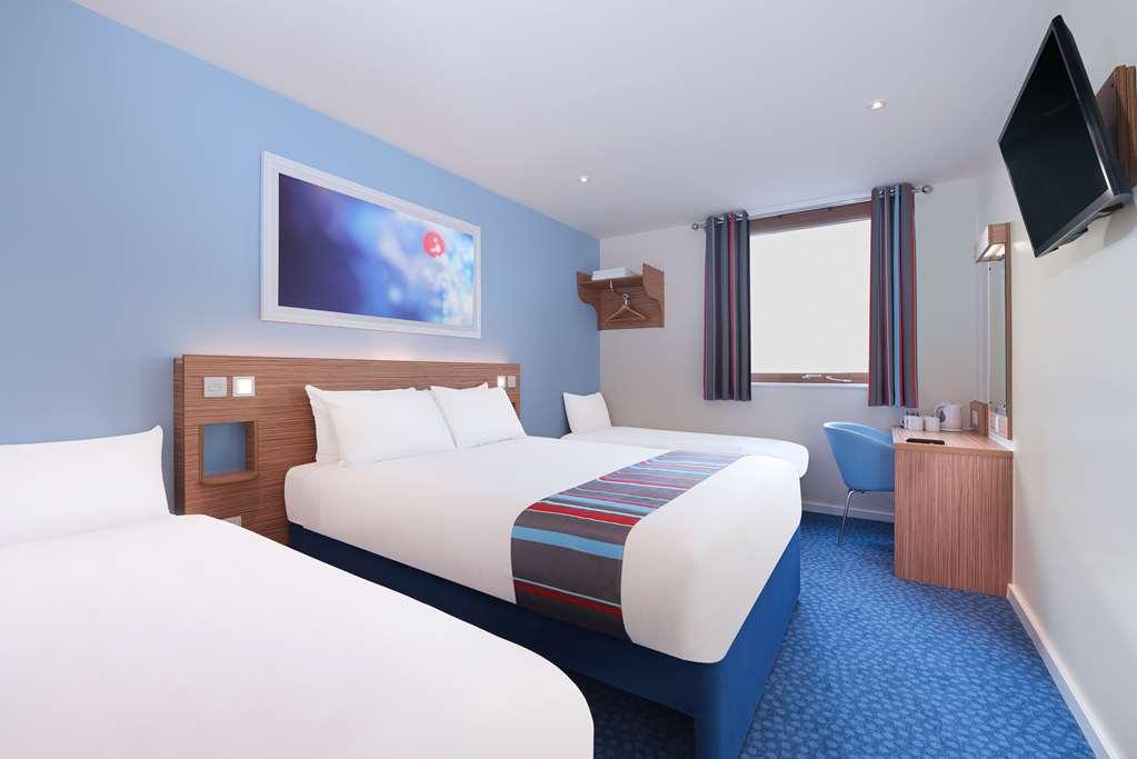 Travelodge Cambridge Central Номер фото